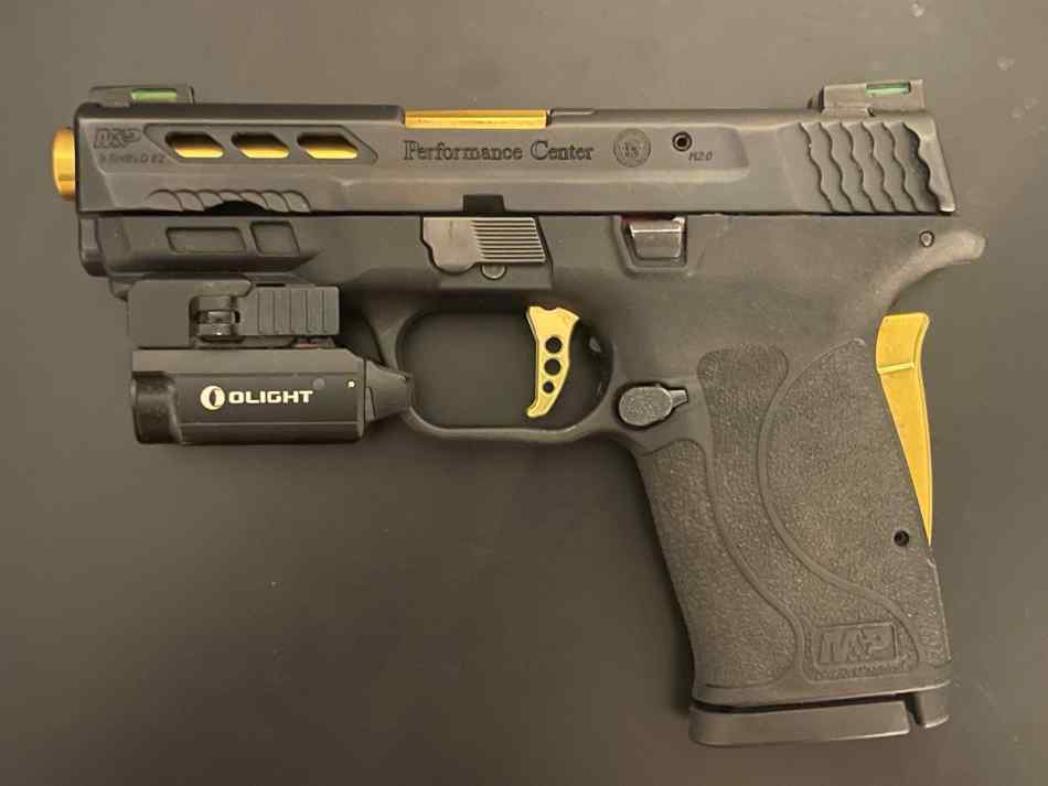 Smith &amp; Wesson Shield EZ Performance Center 9mm