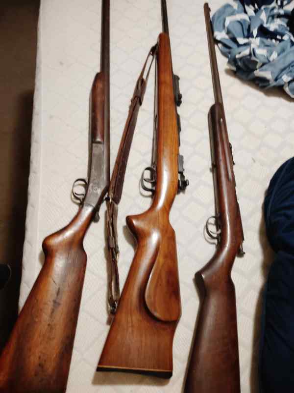Antique riffles 