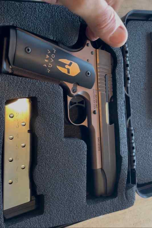 Sig Sauer 1911 Spartan 45 ACP
