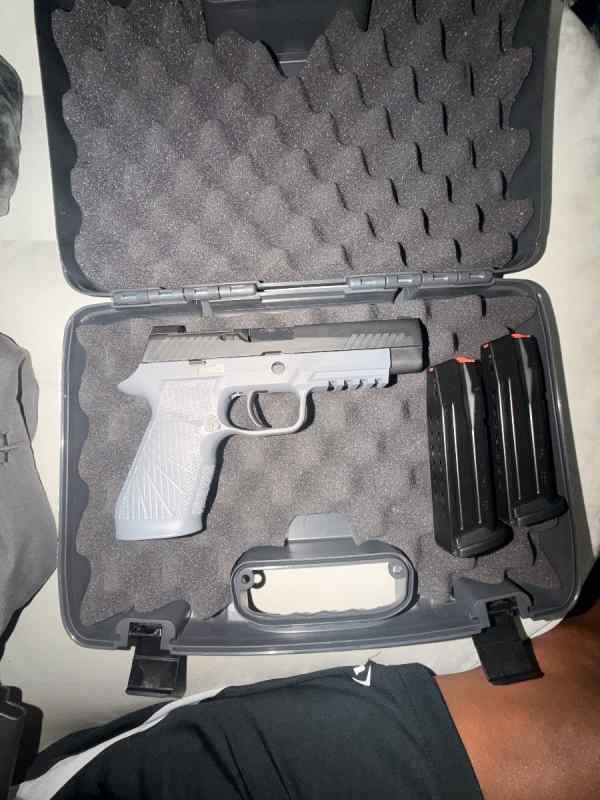 Sig P320