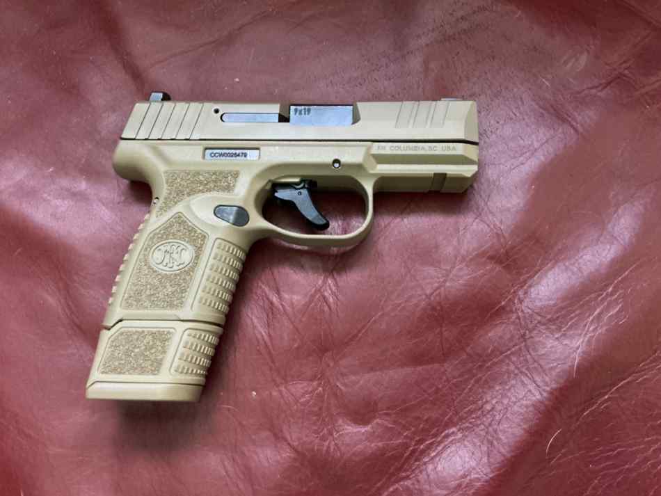 FN REFLEX 9MM FLAT DARK EARTH   NAPLES