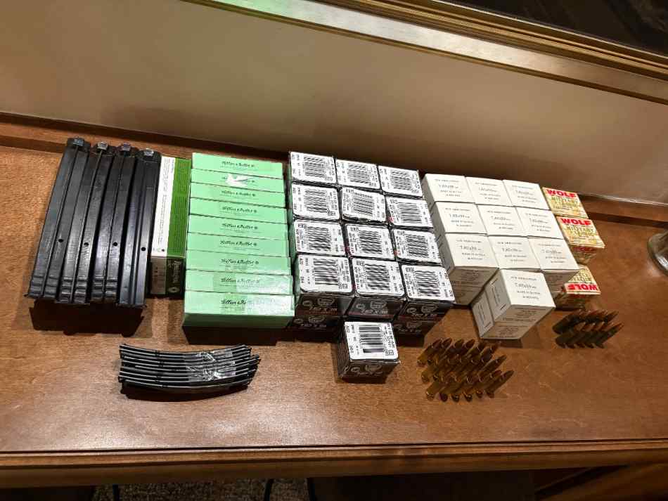 7.62x39 Brass Ammo 1230 Rounds 4 AK mags 